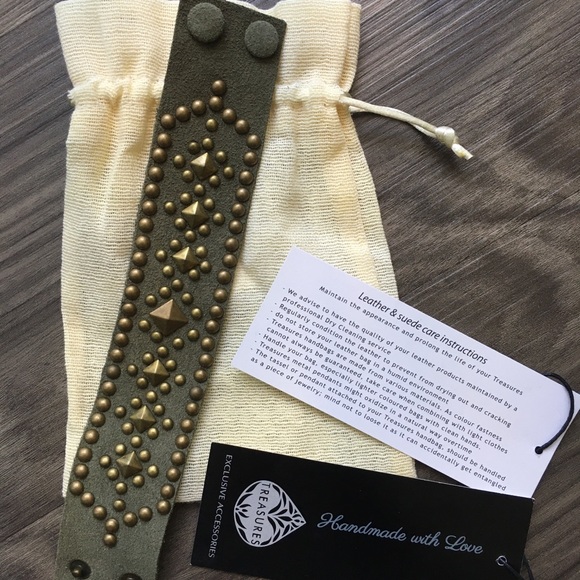 Bracelet - Picture 8 of 9